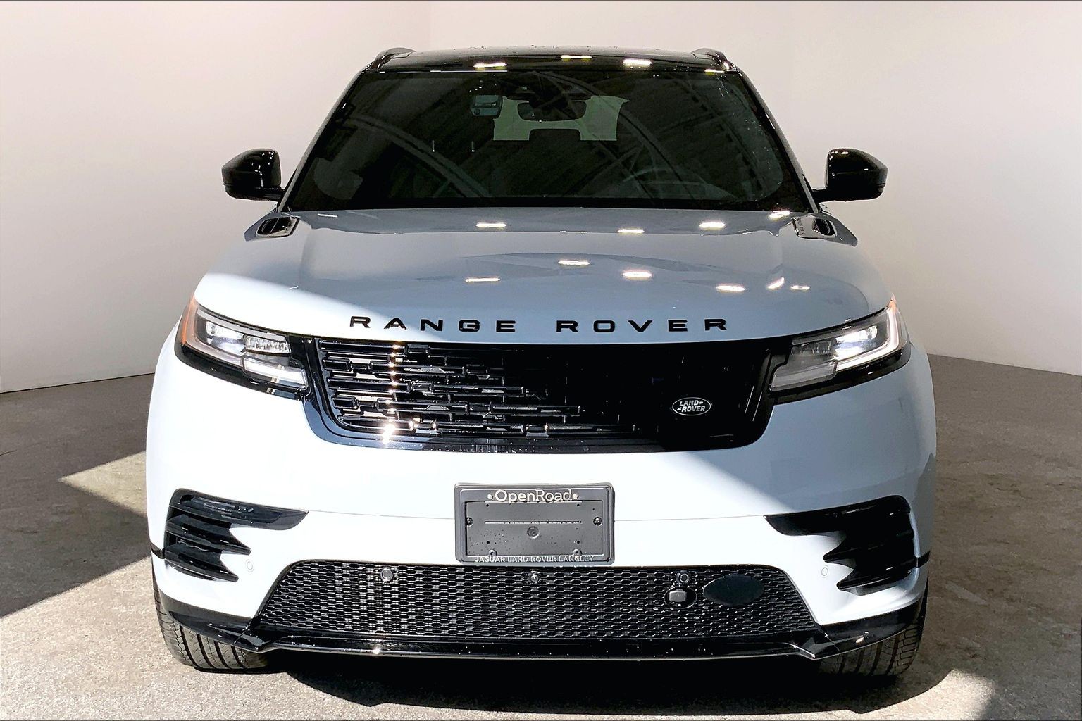 land rover range rover velar 2026 SALYL2EU8TA827169 image land rover range rover velar 2026 SALYL2EU8TA827169 image